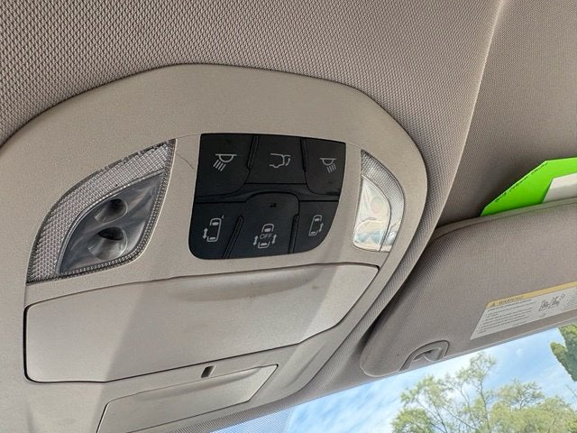2018 Chrysler Pacifica Hybrid Limited
