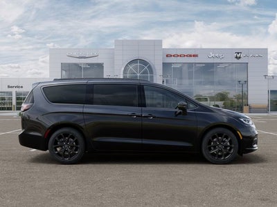 2026 Chrysler Pacifica PACIFICA SELECT AWD