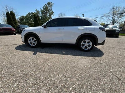 2025 Honda HR-V LX