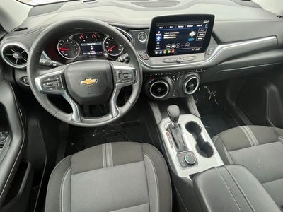 2025 Chevrolet Blazer AWD 2LT
