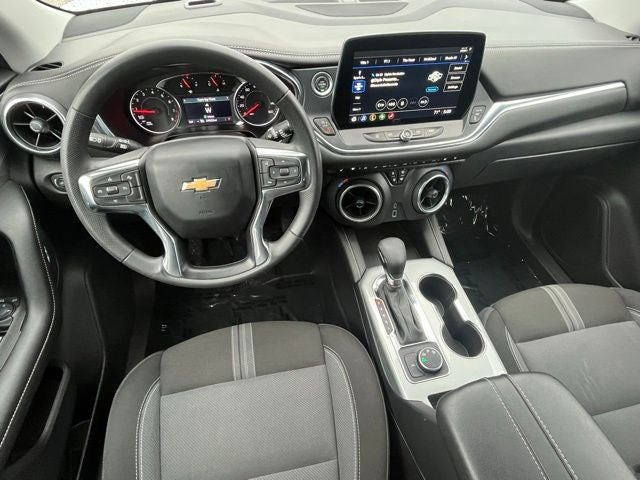 2025 Chevrolet Blazer AWD 2LT