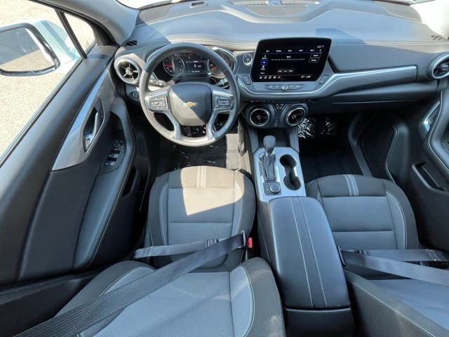 2025 Chevrolet Blazer AWD 2LT