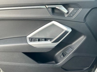 2023 Audi Q3 Premium 45 TFSI S line quattro Tiptronic