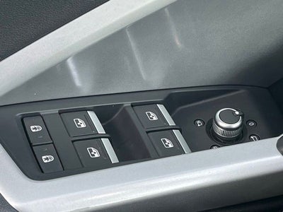 2023 Audi Q3 Premium 45 TFSI S line quattro Tiptronic