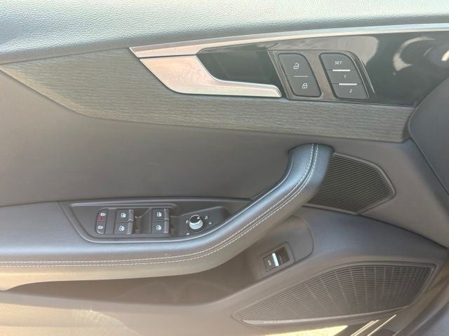 2024 Audi A5 Sportback 45 S line Premium Plus quattro