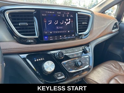 2020 Chrysler Pacifica Hybrid Limited