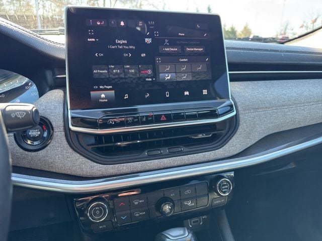 2023 Jeep Compass Latitude Lux