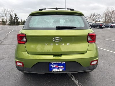 2022 Hyundai Venue SEL