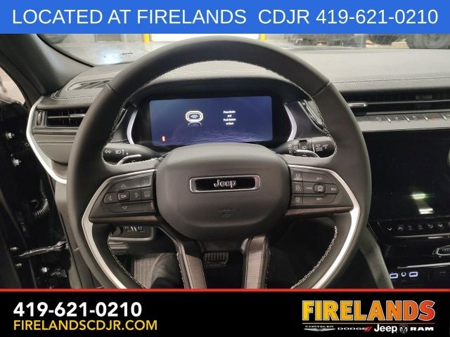 2026 Jeep Grand Cherokee Laredo