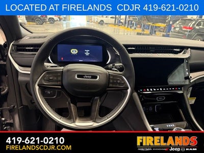 2026 Jeep Grand Cherokee Laredo