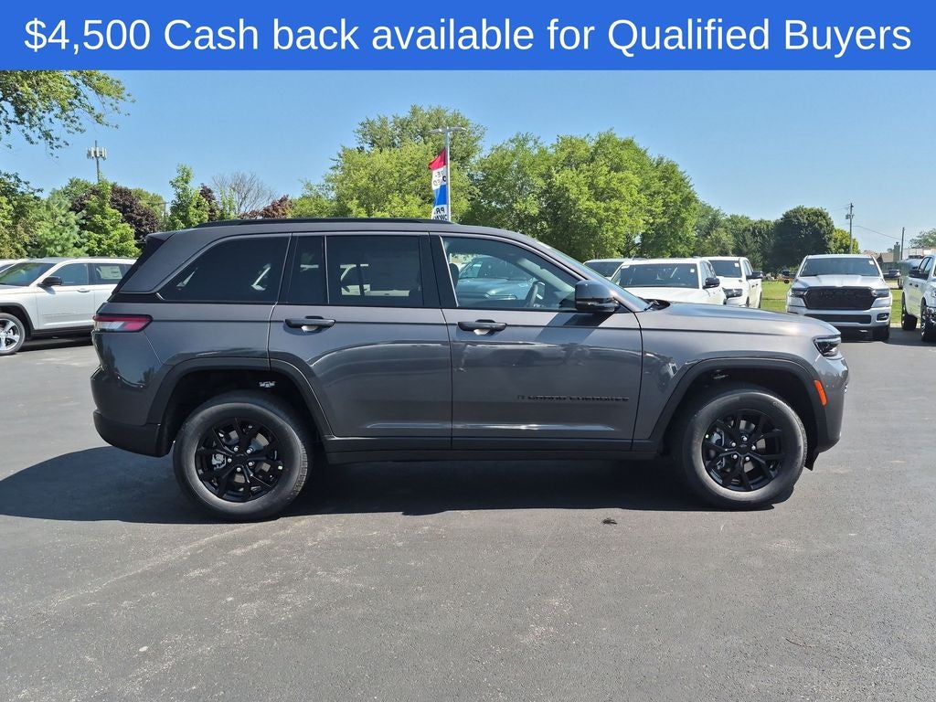 2026 Jeep Grand Cherokee Altitude