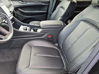2027 Jeep Grand Cherokee L Limited