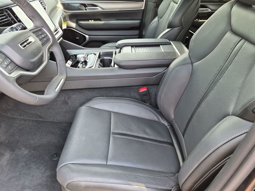 2026 Jeep Grand Wagoneer Limited Reserve