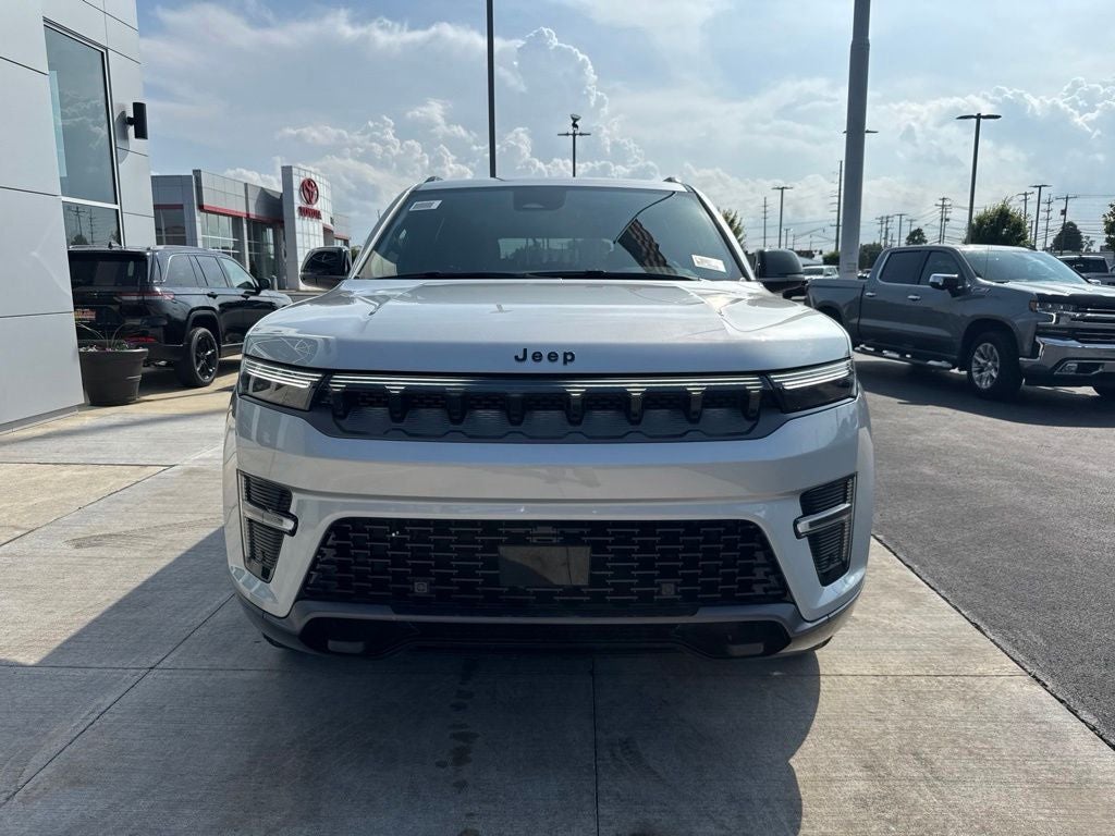 2026 Jeep Grand Wagoneer Limited Altitude