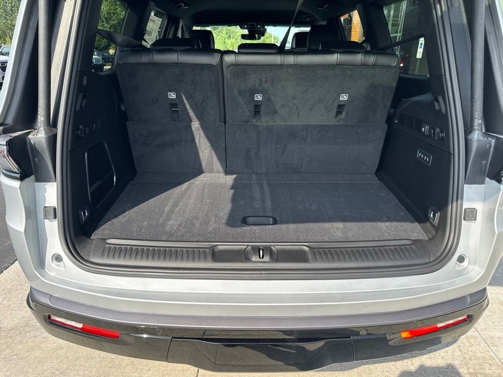 2026 Jeep Grand Wagoneer Limited Altitude
