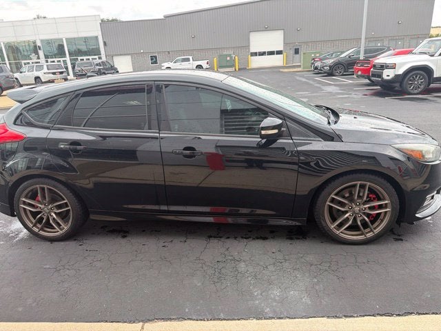 2016 Ford Focus ST