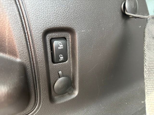 2012 Lincoln MKX Base