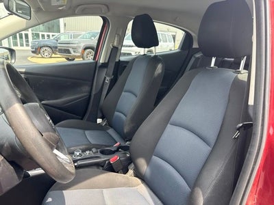 2020 Toyota Yaris LE