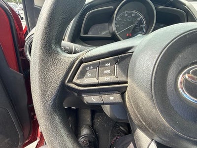2020 Toyota Yaris LE