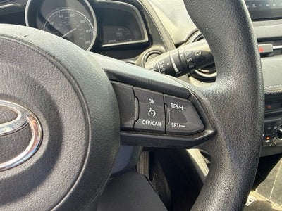 2020 Toyota Yaris LE