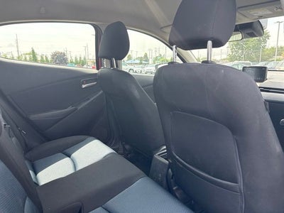 2020 Toyota Yaris LE