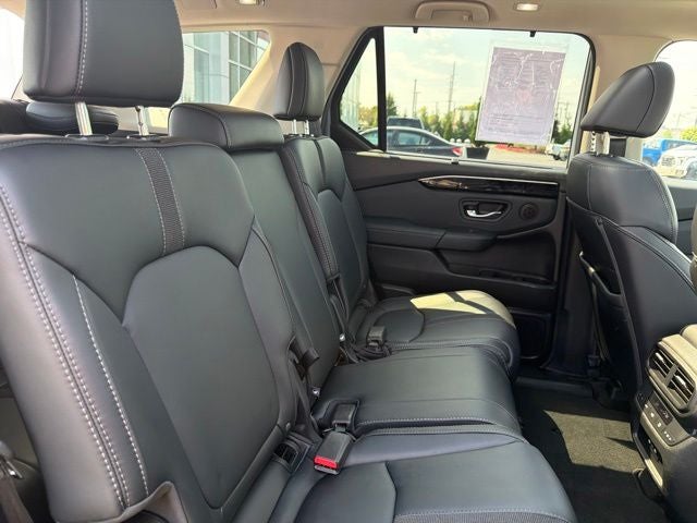 2025 Honda Pilot Touring