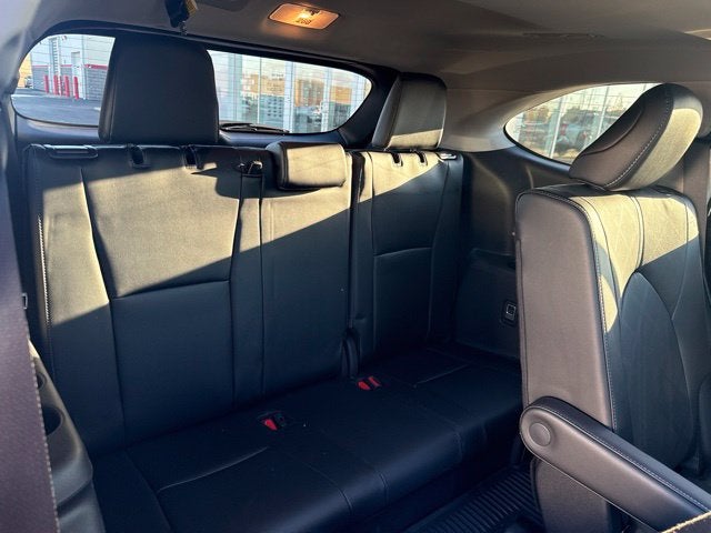 2025 Toyota Highlander Hybrid Platinum