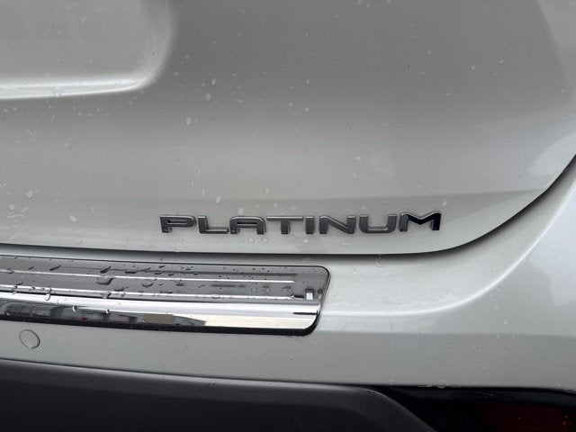 2021 Toyota Highlander Hybrid Platinum