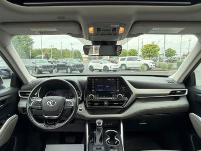 2021 Toyota Highlander XLE