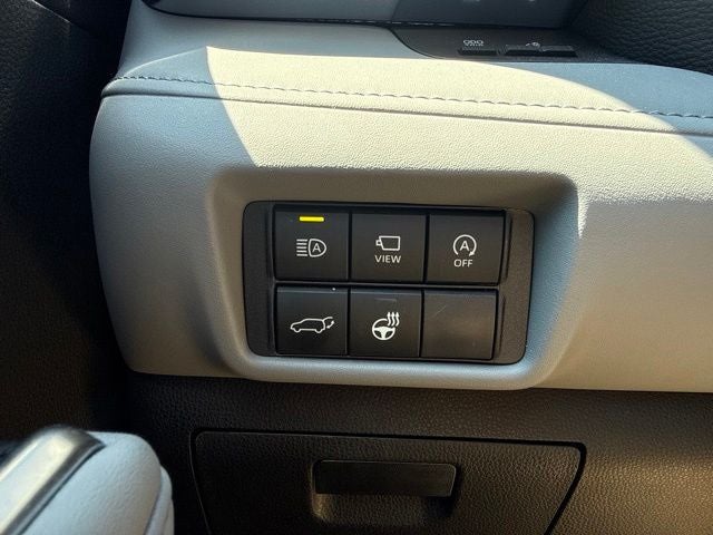 2025 Toyota Highlander Platinum