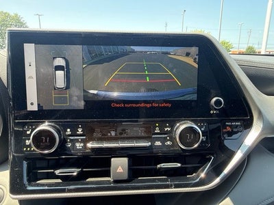2025 Toyota Highlander Platinum