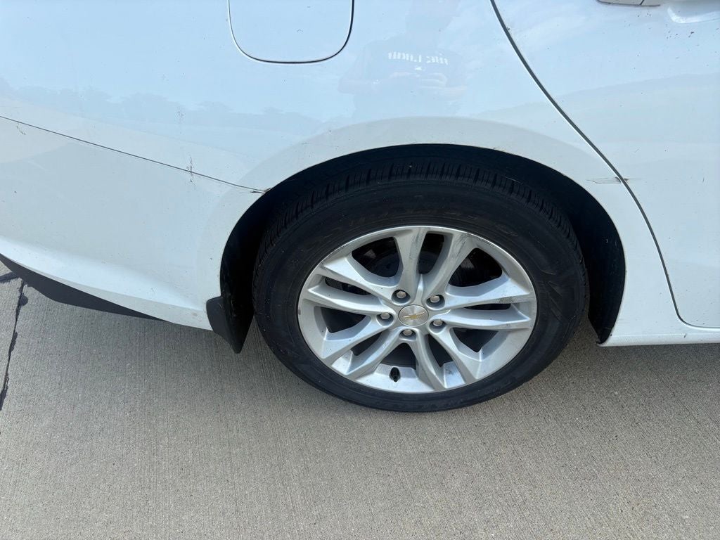2017 Chevrolet Malibu LT 1LT