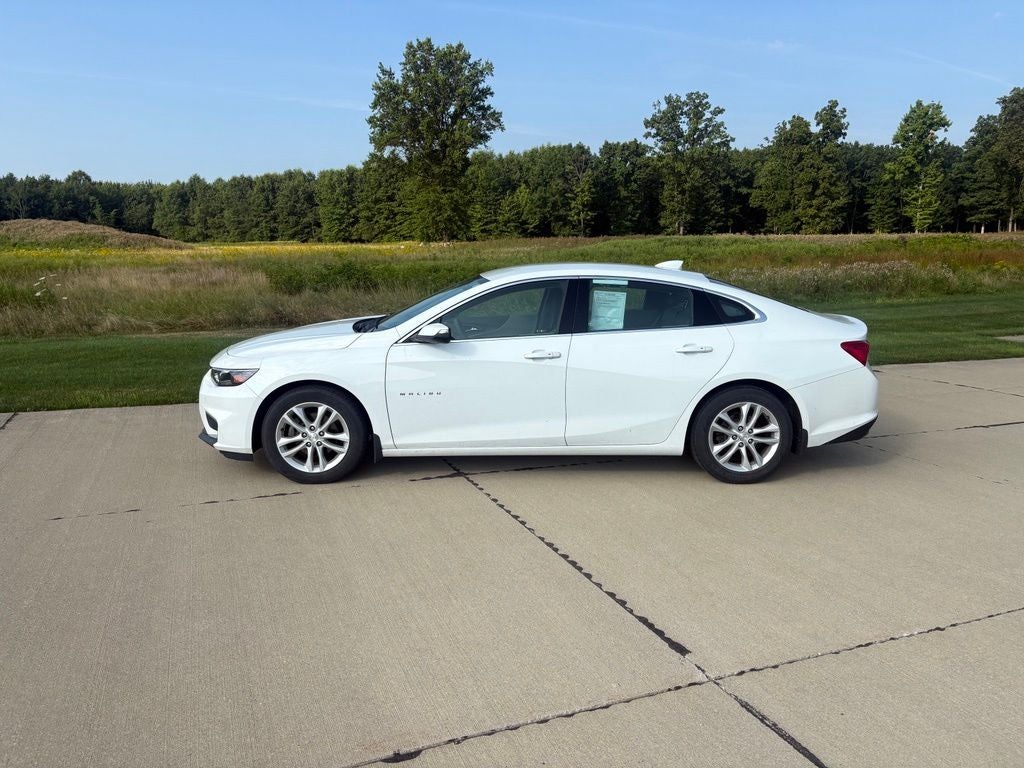 2017 Chevrolet Malibu LT 1LT