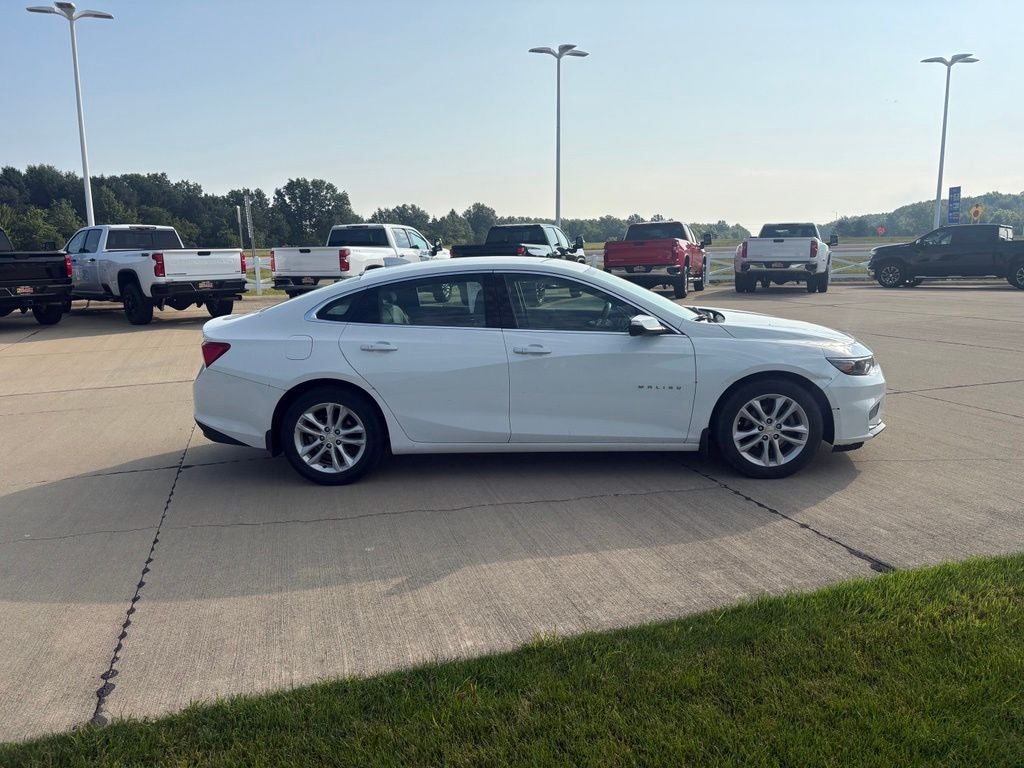 2017 Chevrolet Malibu LT 1LT