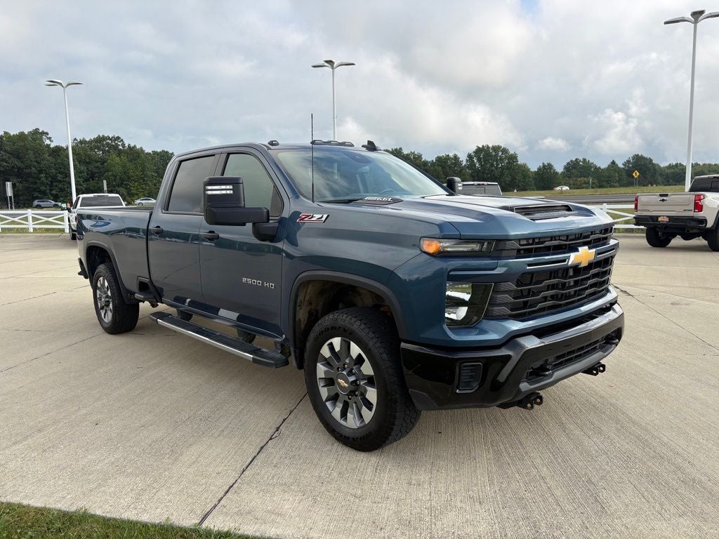 2024 Chevrolet Silverado 2500HD Custom