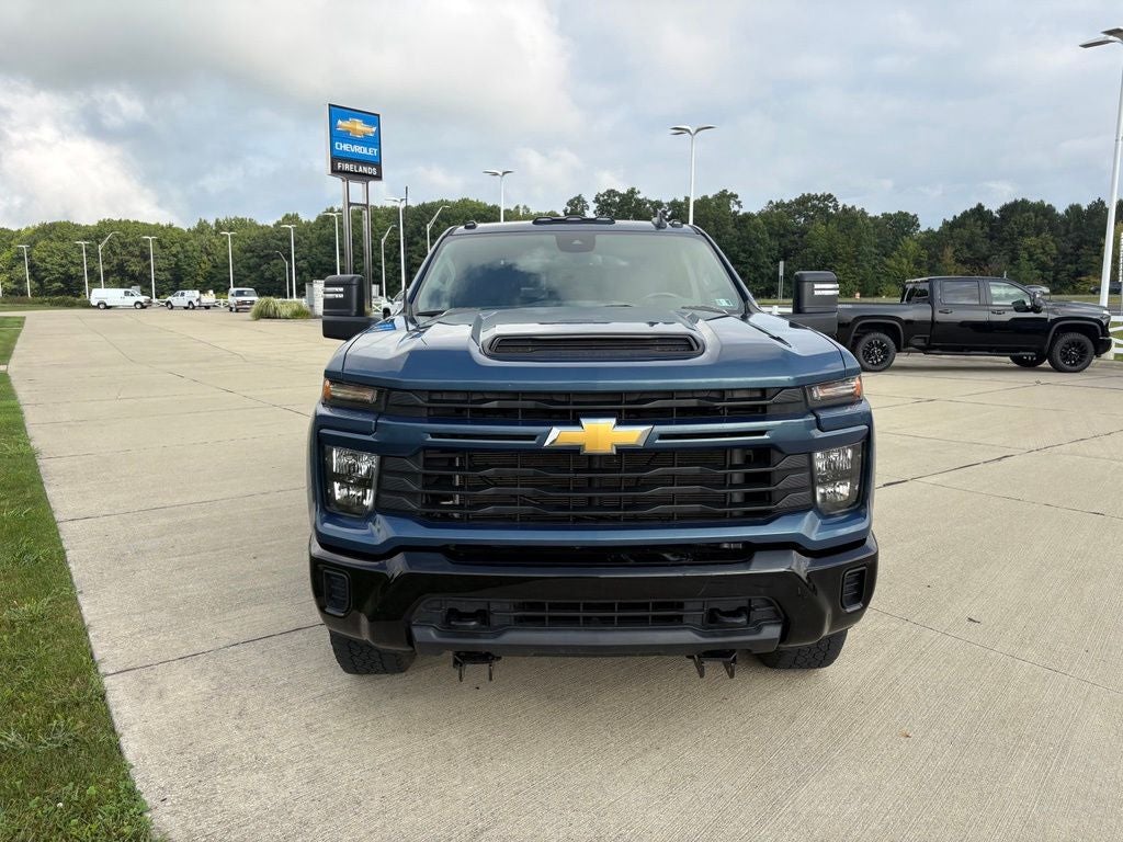 2024 Chevrolet Silverado 2500HD Custom