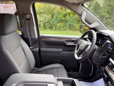 2025 Chevrolet Silverado 1500 LT LT1