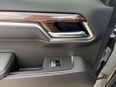 2025 Chevrolet Silverado 1500 LT LT1