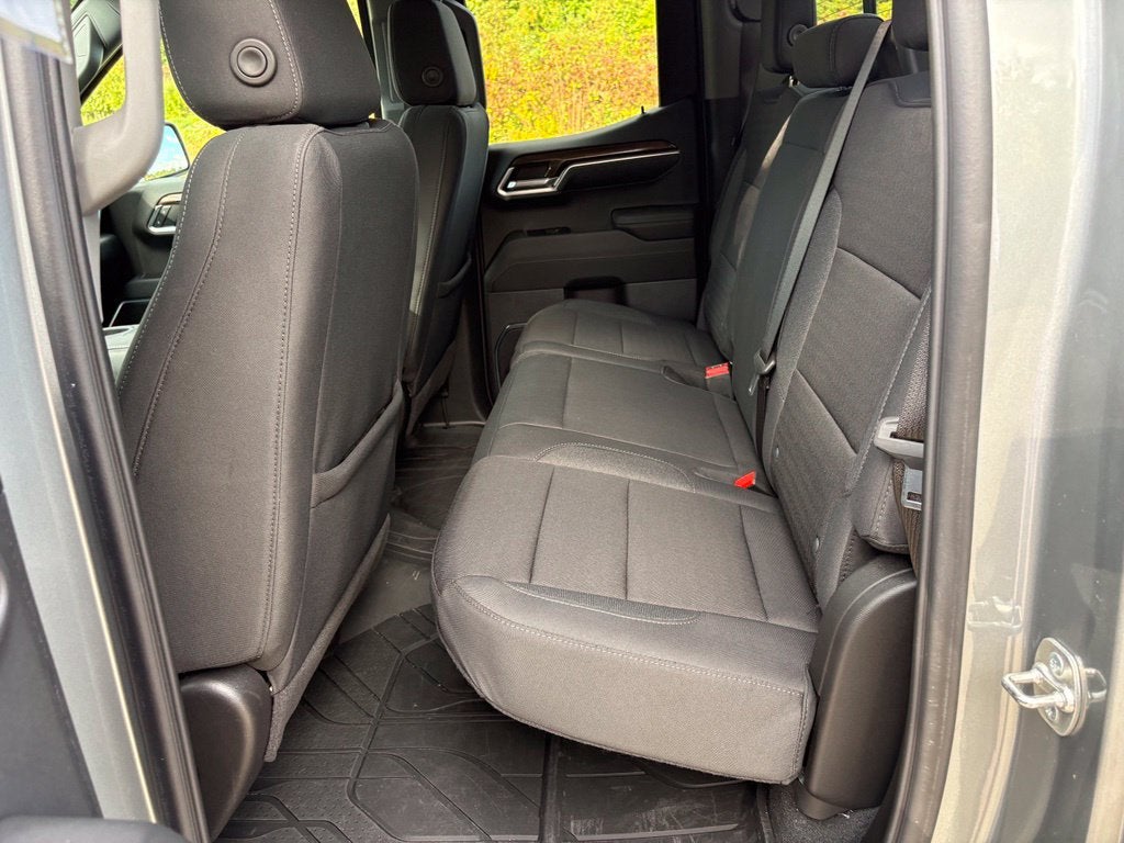 2025 Chevrolet Silverado 1500 LT LT1