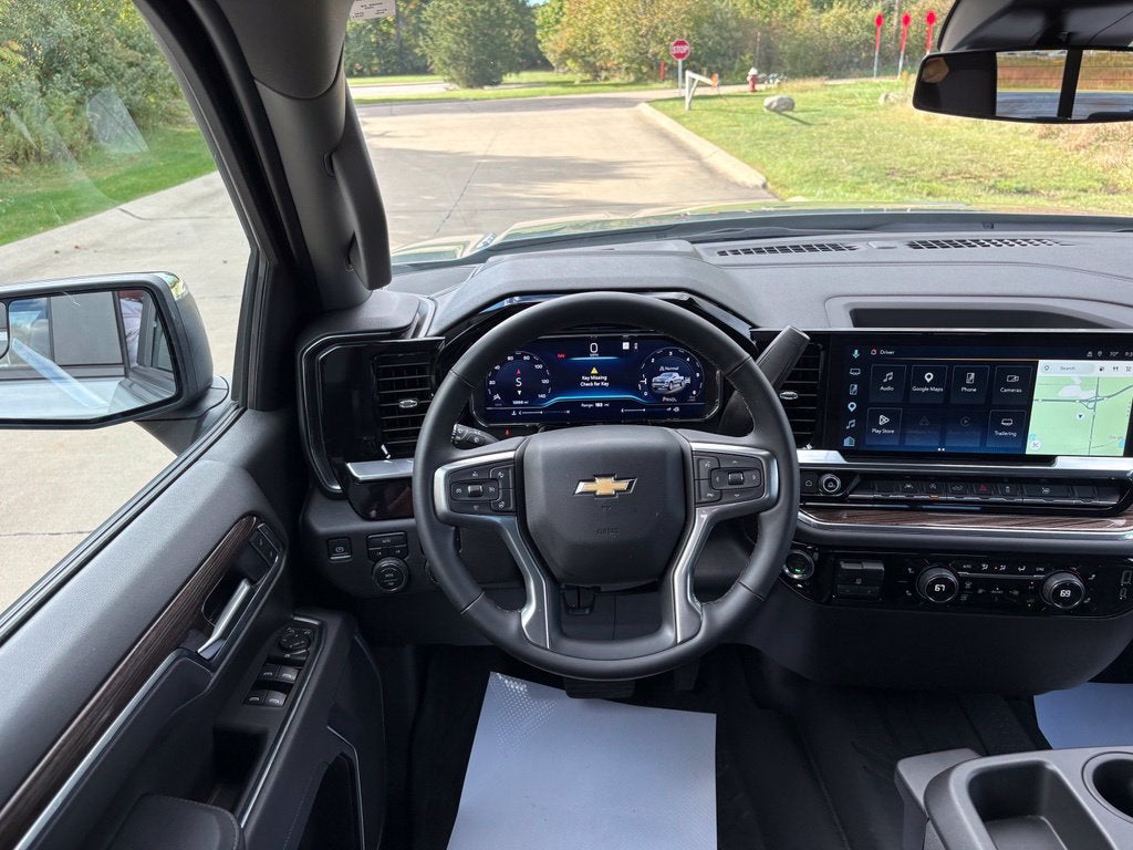 2025 Chevrolet Silverado 1500 LT LT1