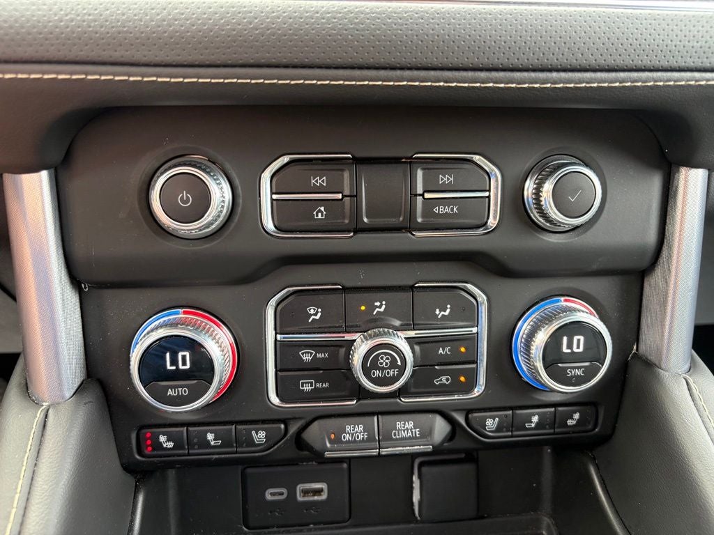 2023 GMC Yukon XL SLT