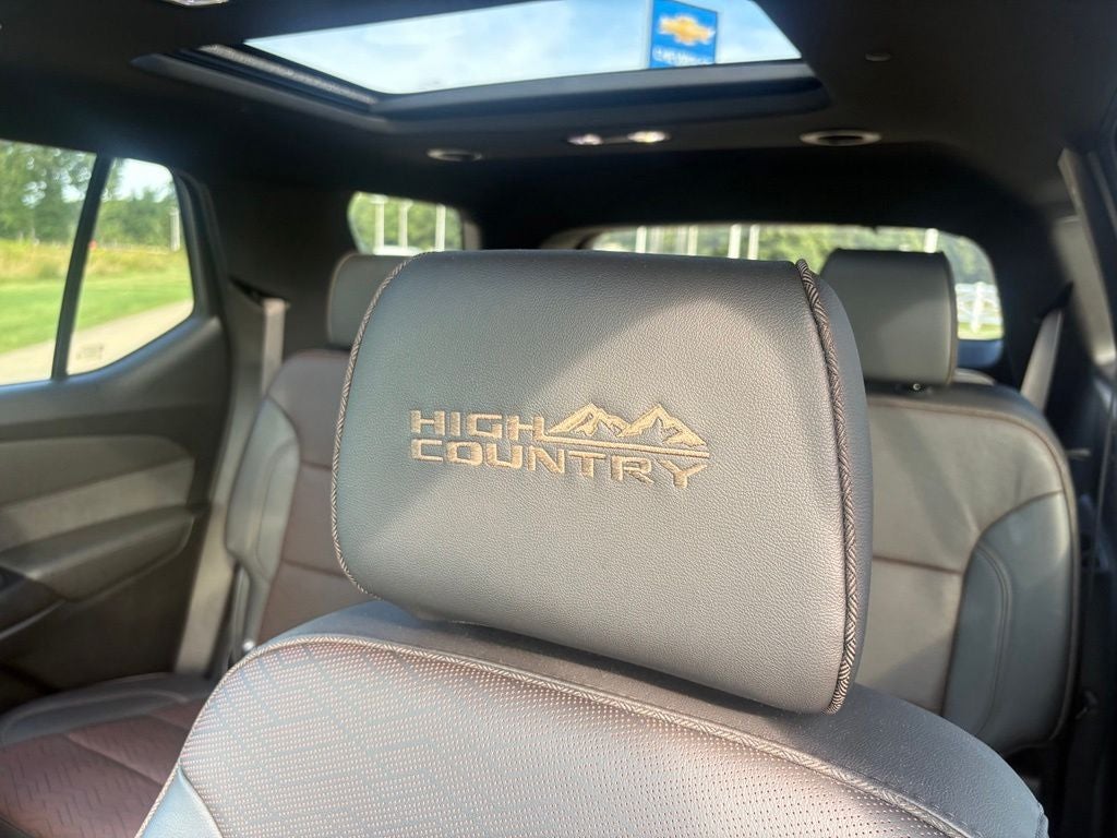 2023 Chevrolet Traverse High Country