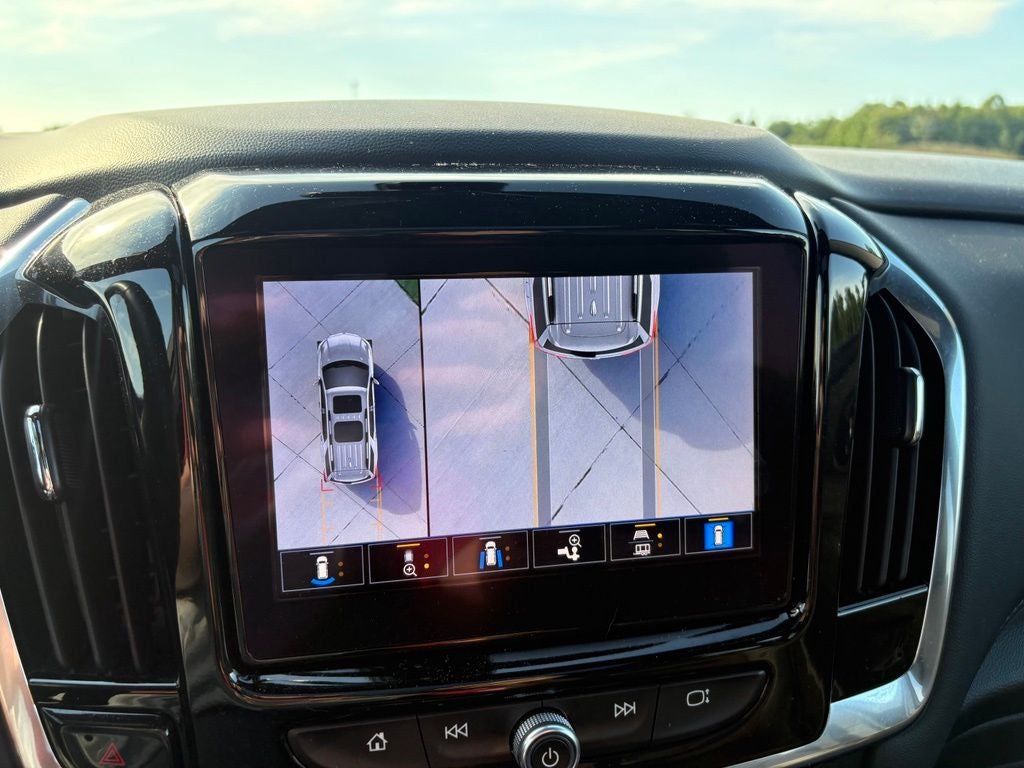2023 Chevrolet Traverse High Country