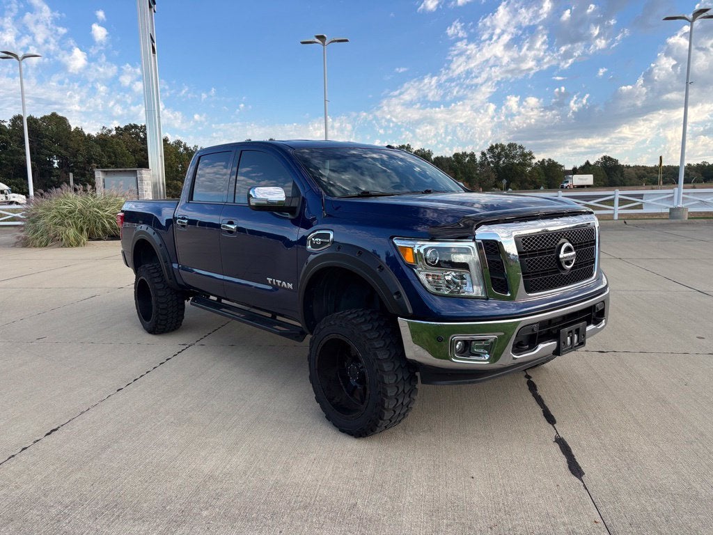 2017 Nissan Titan SL