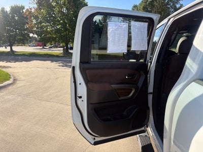 2023 Nissan Titan Platinum Reserve