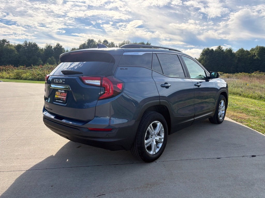 2024 GMC Terrain SLE
