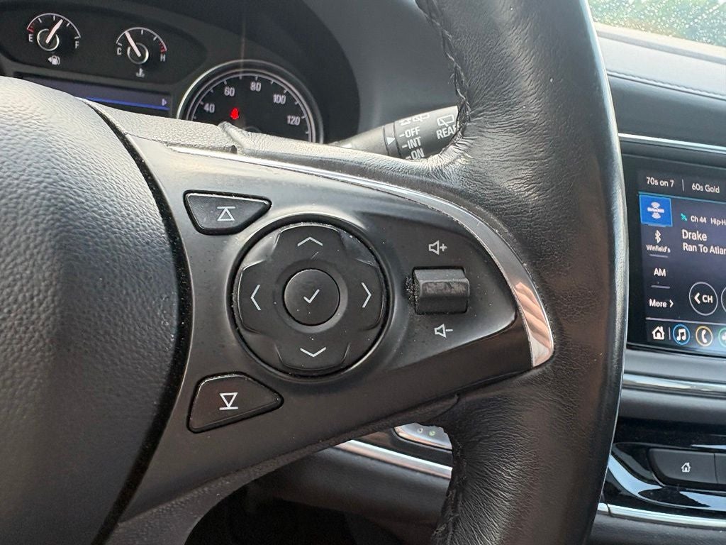 2021 Buick Enclave Essence