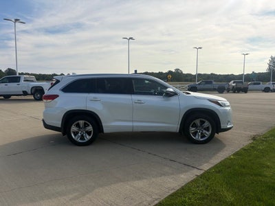 2017 Toyota Highlander Limited