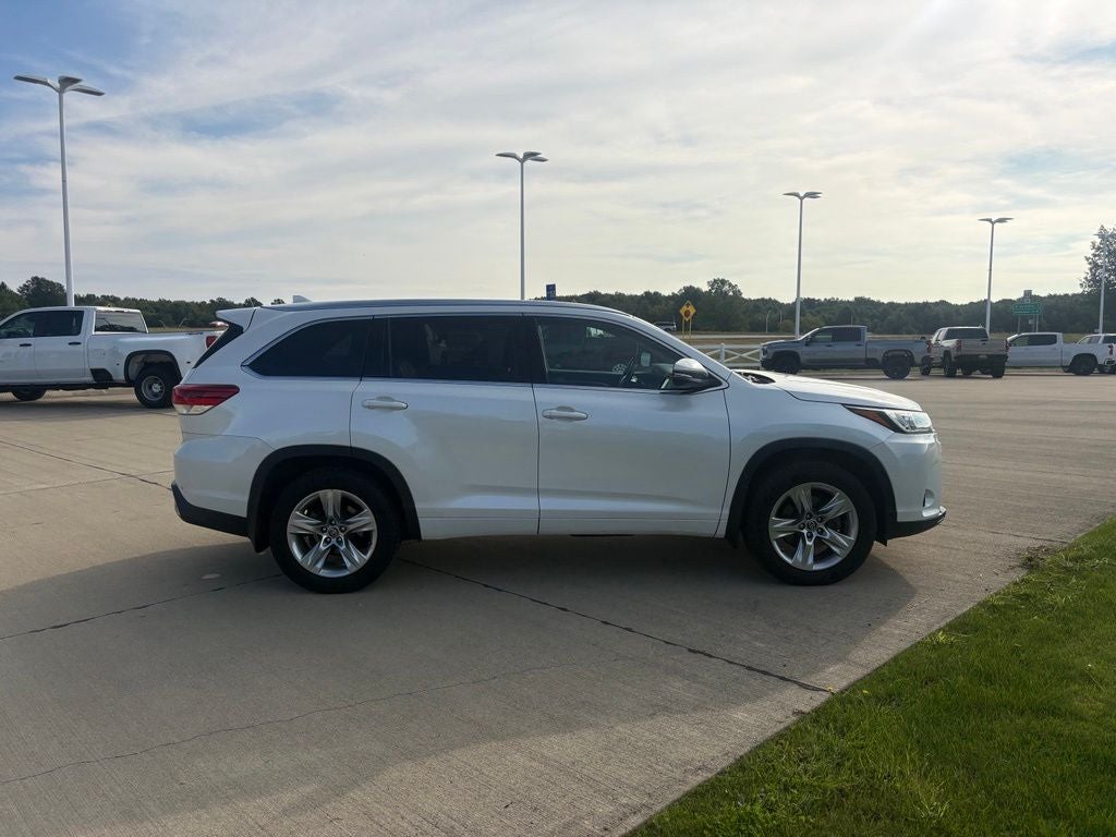 2017 Toyota Highlander Limited