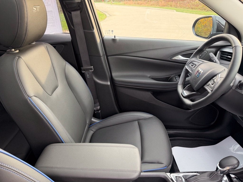 2025 Buick Encore GX Sport Touring
